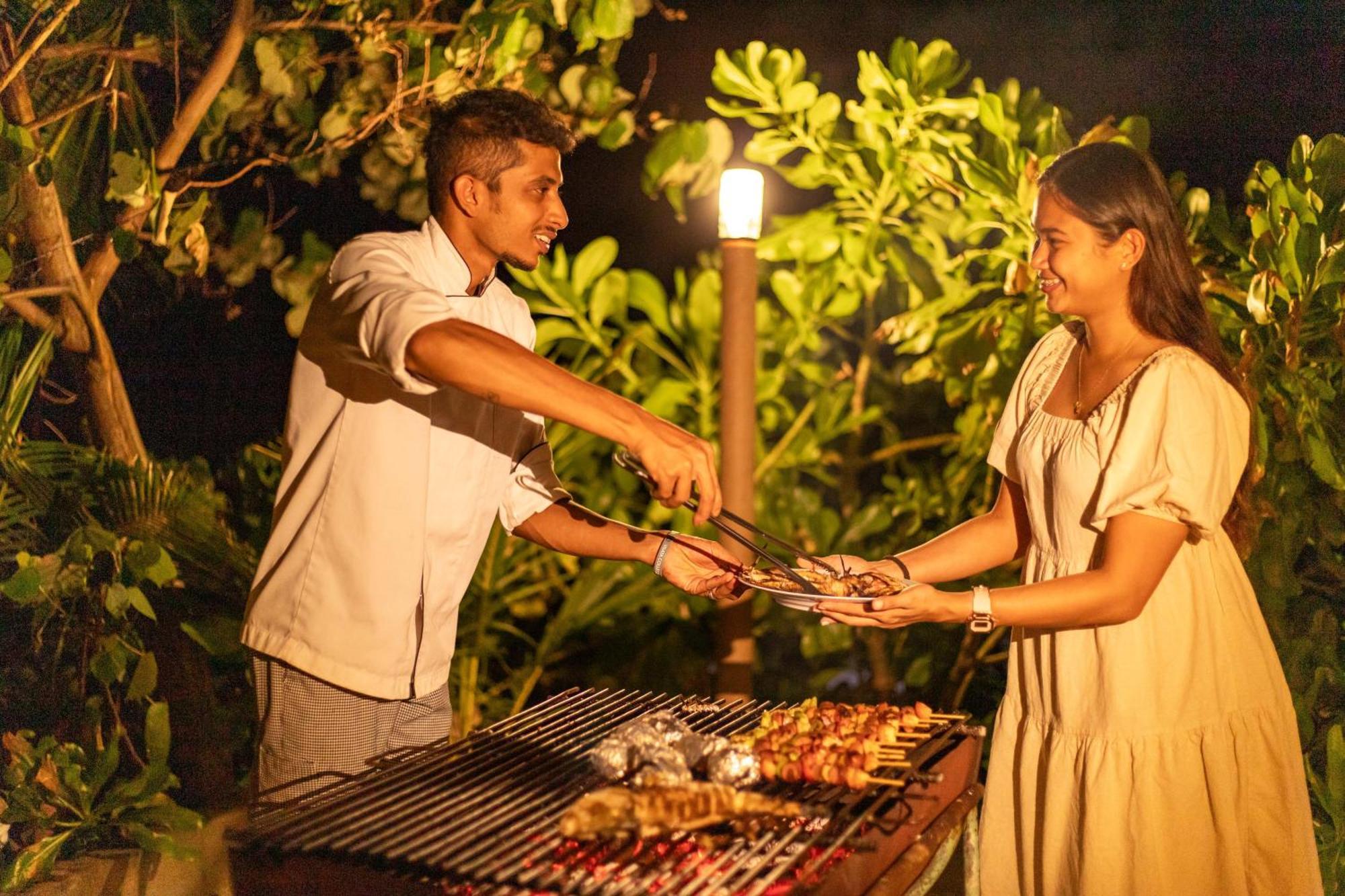 فندق Tropical Tree Fehendhoo المظهر الخارجي الصورة